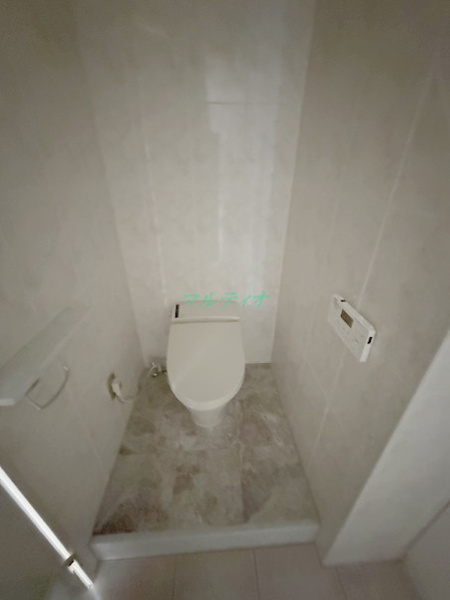 【メゾン・ド・トルティのトイレ】