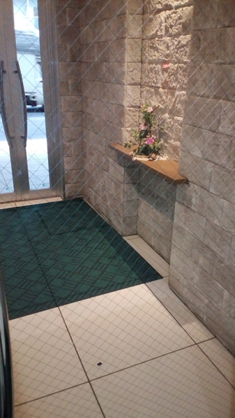 【パークヒルズ中央12のエントランス】