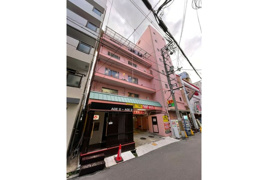 大阪市中央区日本橋の事務所の外観