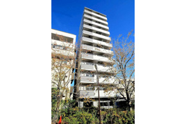 ステージグランデ目白学習院下の外観