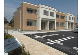 リアン　ジュナスの外観