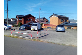  046 堀山団地駐車場の外観
