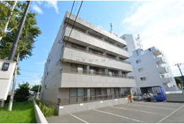 3R’s（スリーアールズ）の外観