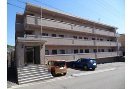 エトワール三永の外観