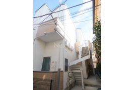 インベスト鶴見IIの外観