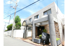 ラ・フェスタ牧野の外観