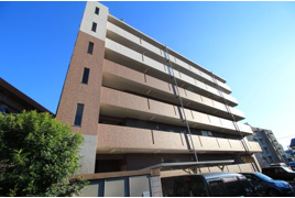 セフィーロ清水の外観