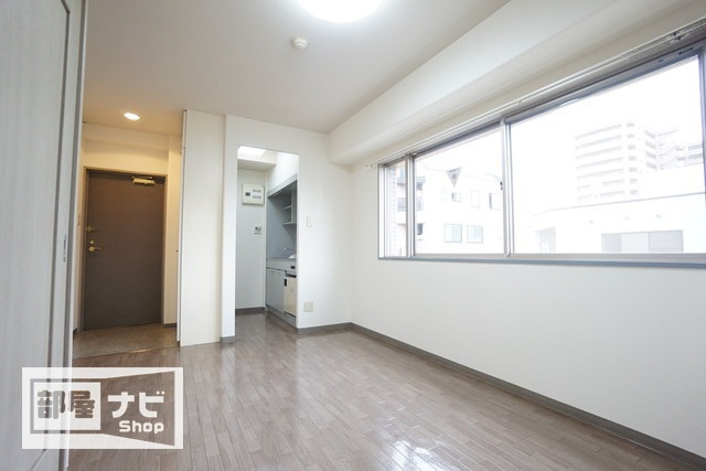 高松市西の丸町 8階建 築27年のイメージ