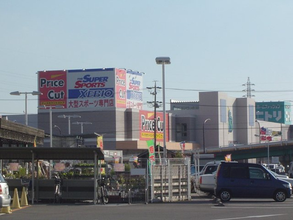 マリンガーデンの周辺