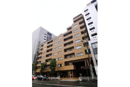 ドミール南青山の外観