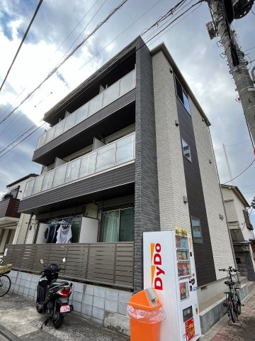 江東区東陽のアパートの外観