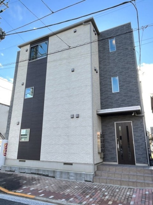 江東区東陽のアパートの外観