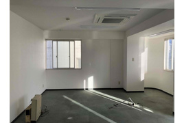 ラベルダムビルの間取り