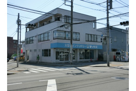山本ビルの外観