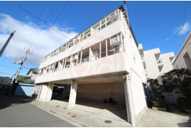 第3グリーンハイツの外観