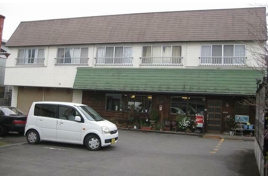 ハイツ白山の外観