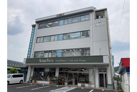スズキビルの外観