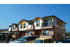 ブルコール　Ｂ棟の外観