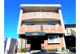 静岡市駿河区中田のマンションの外観