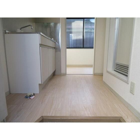 エステートパレスの玄関