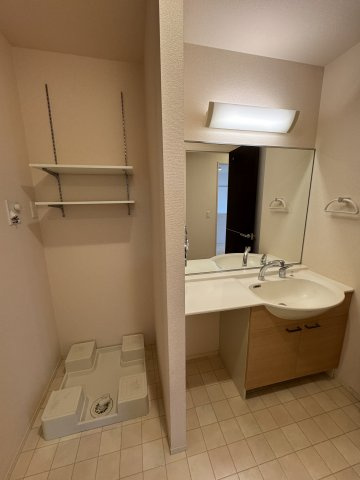 【TODOⅡの洗面所】