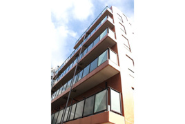 プレール九段の外観