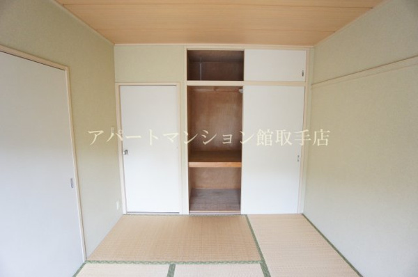 【ビラージュ取手の収納】