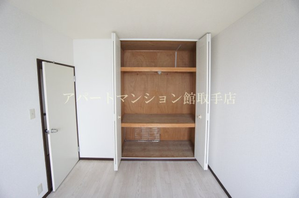 【ビラージュ取手の収納】