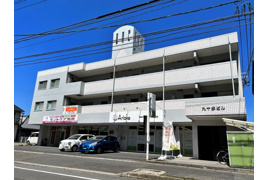 九十歩ビルの外観