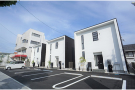 ロイヤルシティサナルコの外観