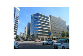 ライオン中駒ビル503の外観