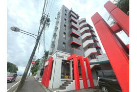 コメルスⅢの外観