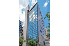 新宿御苑フロントの外観