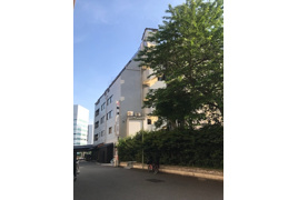 船清ビルの外観