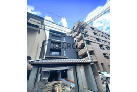 GRAN LUXE御所南の外観