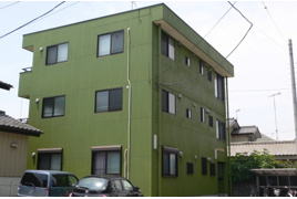 ウエストガーデンの外観