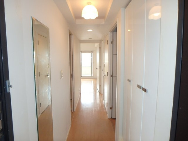 プレサンス大阪ドーム前ファンタジアの居間