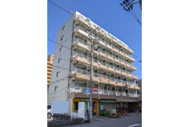 セントラルコーポの外観