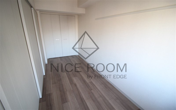 プレサンス松屋町駅前デュオの寝室