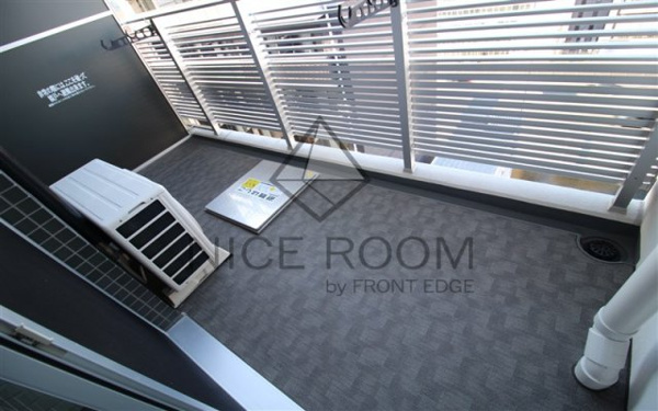 プレサンス松屋町駅前デュオのバルコニー