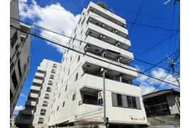 御所西シンワマンションの外観