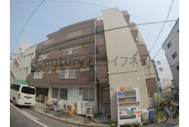 谷田十三マンションの外観