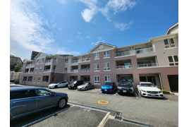 エーデル雲雀丘二番館の外観