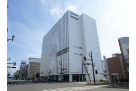 新釧路道銀ビルの外観