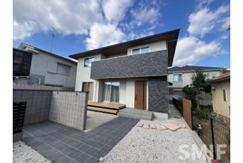 豊中市岡町南の戸建ての外観