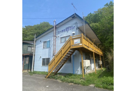 コーポエスポアールの外観