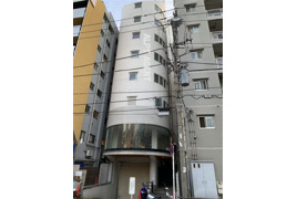 ロイヤル石川町の外観