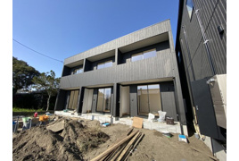 THE　SURF　APARTMENTの外観