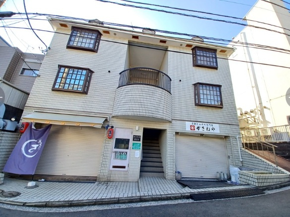ブルーグレイス能見台の外観