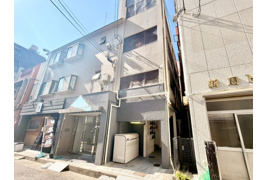 森下ビルの外観